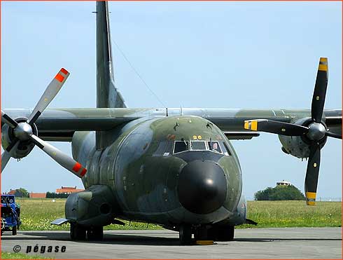 C160 Transall au repos sur la base de Cambrai